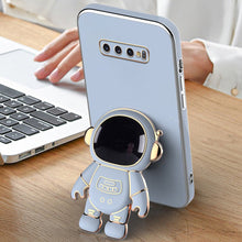 Load image into Gallery viewer, Galaxy S10 Luxurious Astronaut Bracket Case
