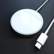 Load image into Gallery viewer, iPhone 12 &amp; 13 Series (2 in 1) MagSafe Cover + 15W MagSafe Charger
