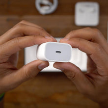 Load image into Gallery viewer, iPhone USB-C 20W Power Adapter
