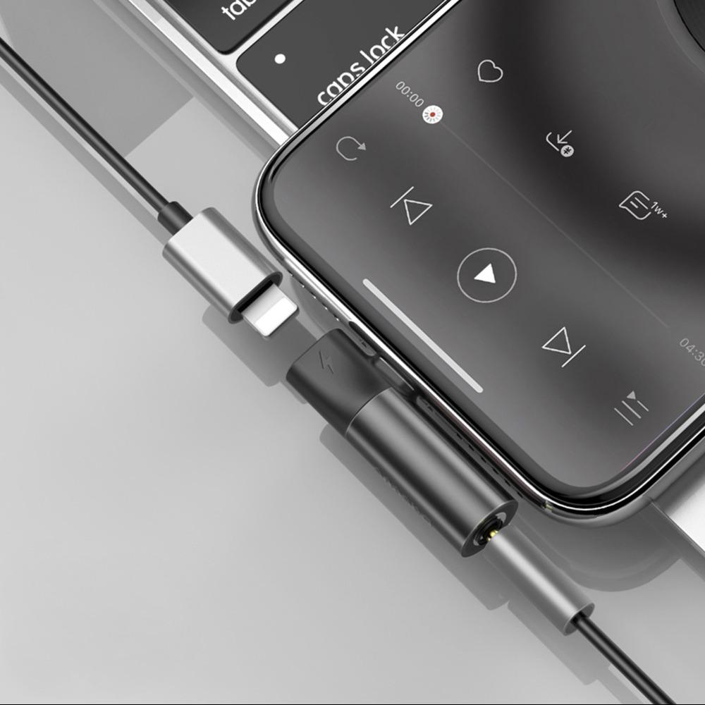 Baseus ® 2 in 1 Charger and Audio Splitter