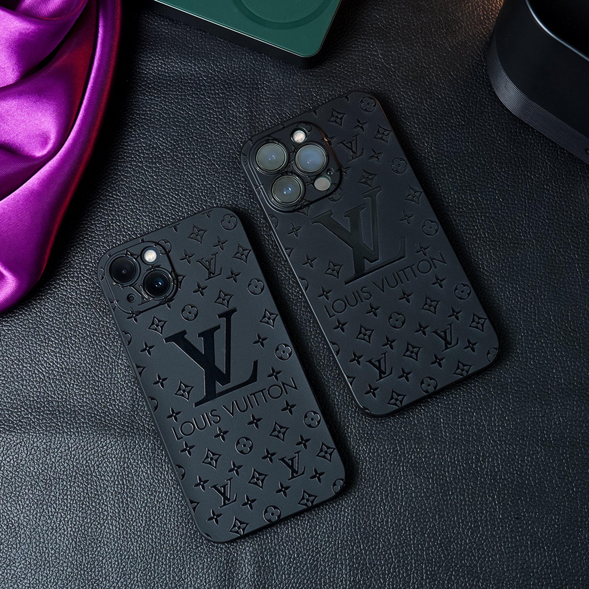 Retro Pattern Shockproof Case - iPhone
