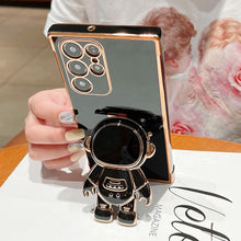Load image into Gallery viewer, Galaxy S21 Ultra Luxurious Astronaut Bracket Case
