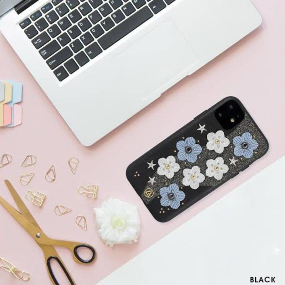 MK ® iPhone 11 Pro Max  Luna Aristo 3D Flower Print Case