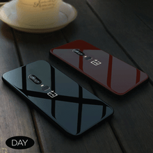 Load image into Gallery viewer, OnePlus 6 Radium Glow Light Illuminated Logo 3D Case
