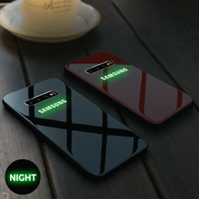 Load image into Gallery viewer, Galaxy S10 Plus Radium Glow Light Illuminated Logo 3D Case
