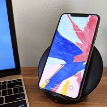 Load image into Gallery viewer, Samsung Fast Wireless Charger Stand
